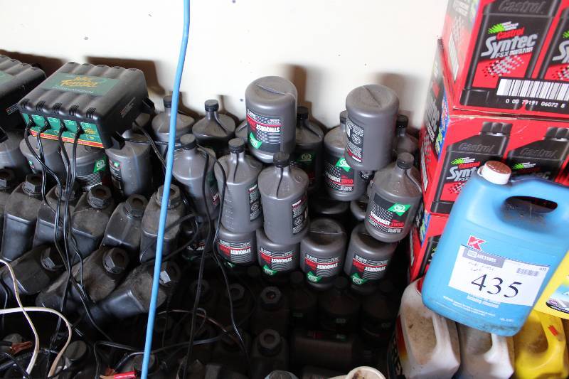 lot 443 image: Lot of (10) Bottles of Synquest Motor Oil 5W50.