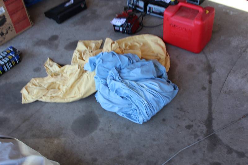 lot 572 image: Lot of (2) Car Covers.