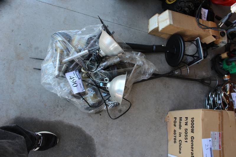 lot 490 image: Floor Lot of Outdoor Lamps wPosts.