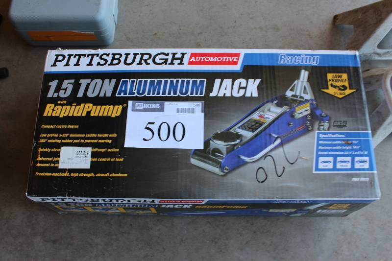 lot 500 image: Pittsburgh 1.5 Ton Aluminum Jack wRapid Pump.