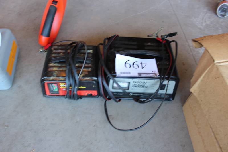 lot 499 image: Lot of (2) Battery Chargers.