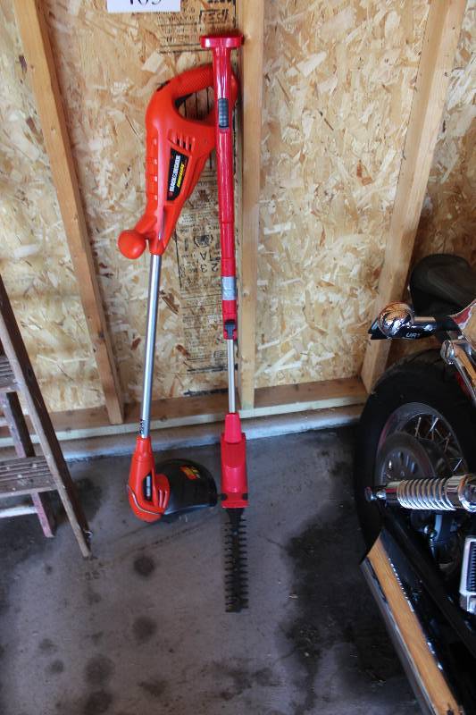 lot 465 image: Lot of (2) Hedge Trimmer Weed Whacker.