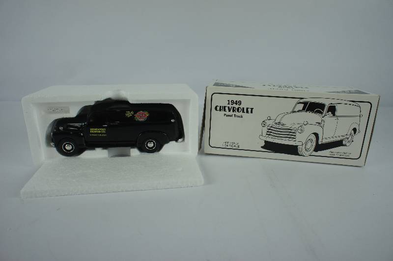 Grain Belt Beer 1949 Chevrolet Diecast Metal Truck by First Gear
