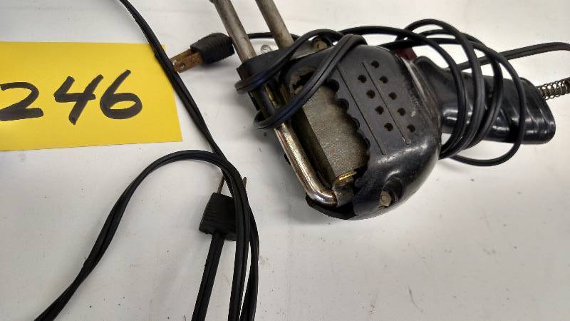 (2) Wen Soldering Guns, Works...