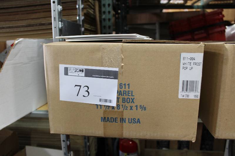 lot 73 image: Box Lot of Apparel Gift Boxes White Cardboard 11.5 x 8.5 x 1 58.