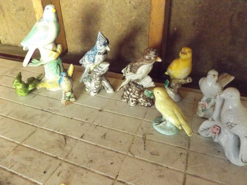 9 Bird Figurines