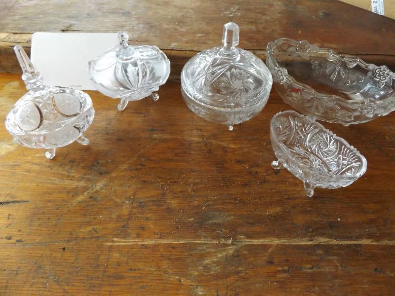 5 Crystal Dishes