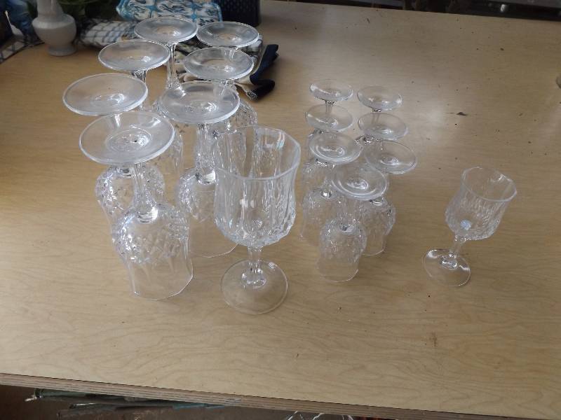 16 Crystal Drinking Glasses