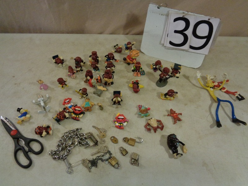 California Raisin Figurines