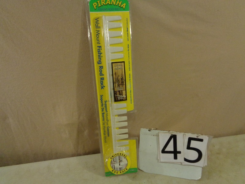 New Piranha Fishing Rod Rack