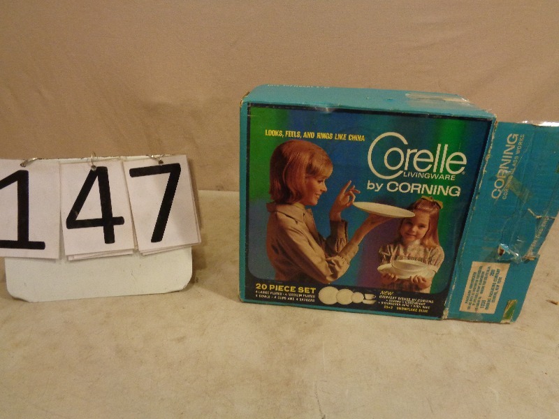 Vintage Corelle by Corning Dish Set