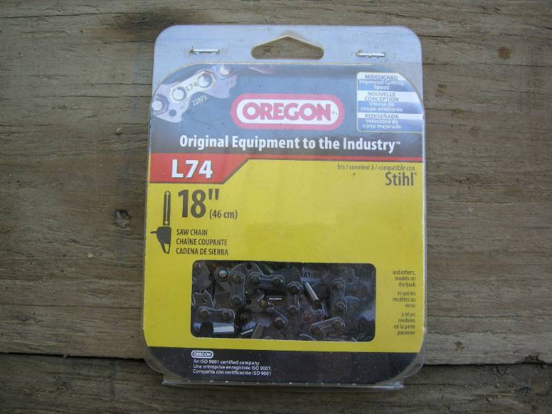 lot 73 image: New Stihl 18 chainsaw chain