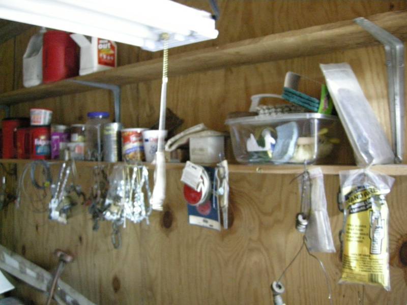 lot 153 image: Shelf lot
