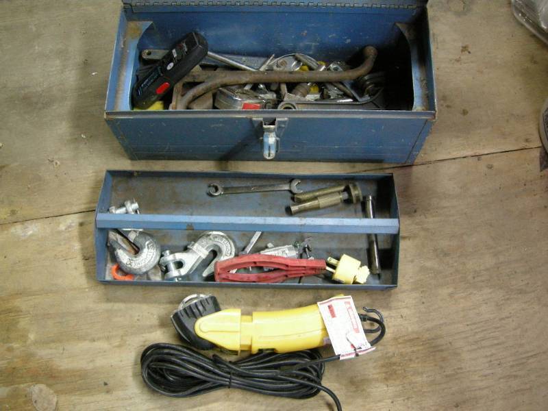 lot 158 image: Tool box