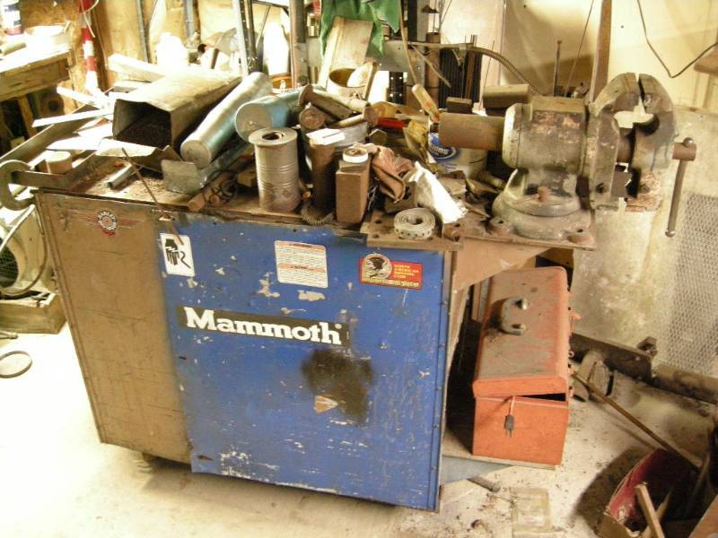 lot 165 image: Shopwelding rolling cabinet