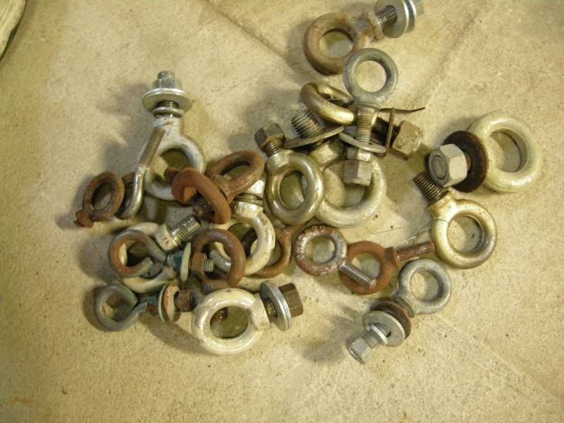 lot 166 image: Hook up pins