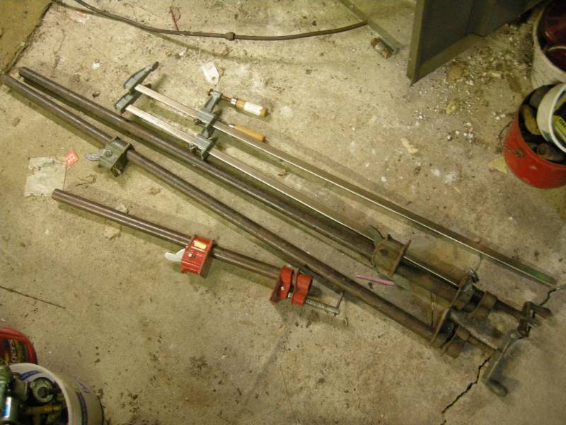 lot 168 image: Pipe clamps