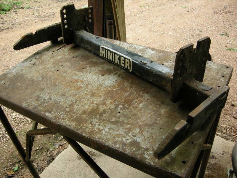lot 176 image: Hiniker plow attachment