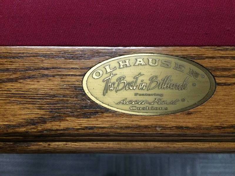 lot 5 image: Olhausen Pool Table
