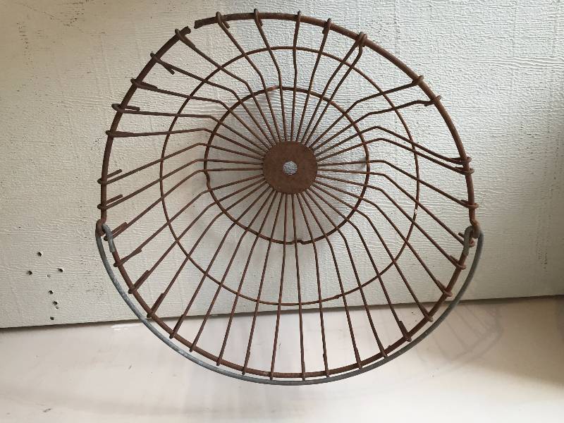 WIRE BASKET