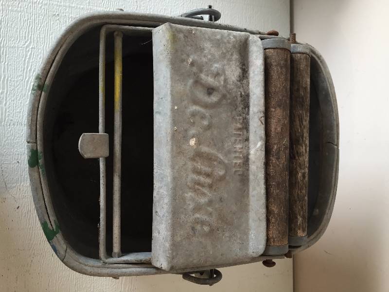 ANTIQUE MOP BUCKET
