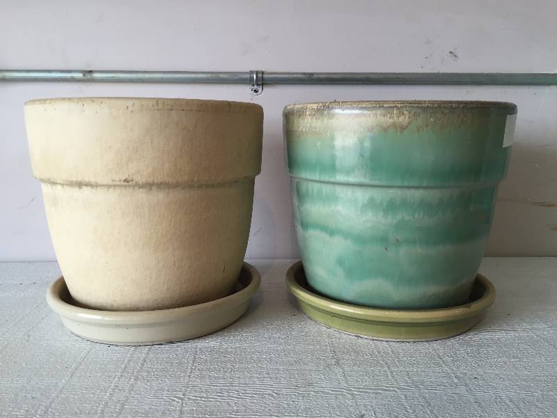 FLOWER POTS LARGE