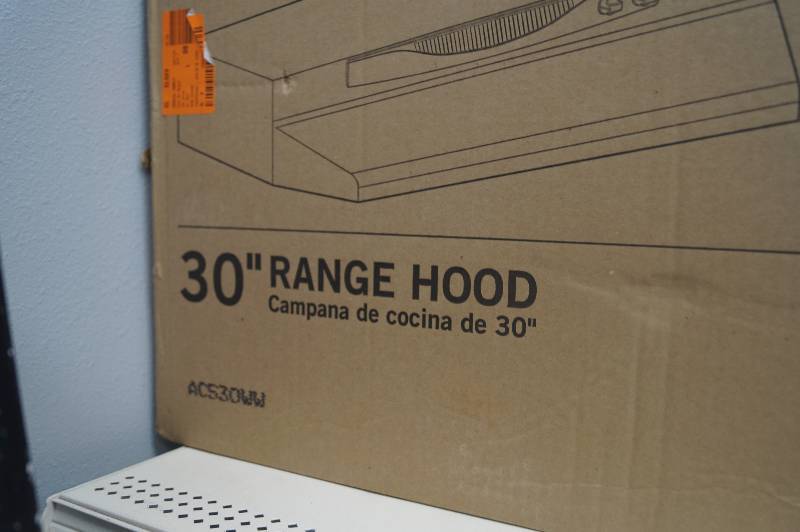 lot 21 image: Range Hood