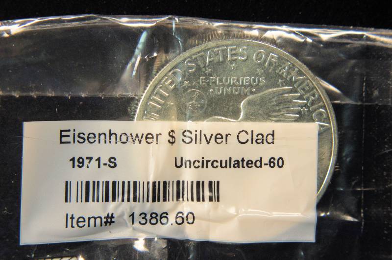 lot 24 image: 1971 S EISENHOWER 40% SILVER DOLLAR UNC