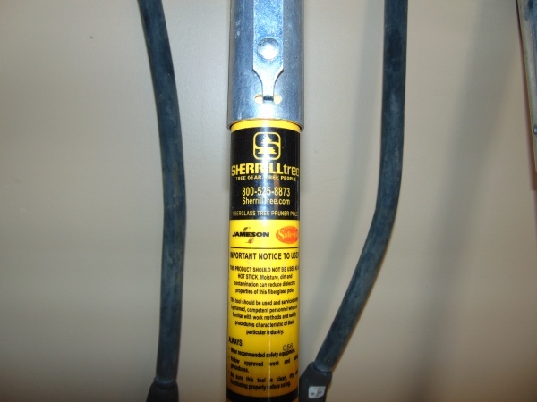 lot 36 image: Large Heavy Duty Sling Shot Tool