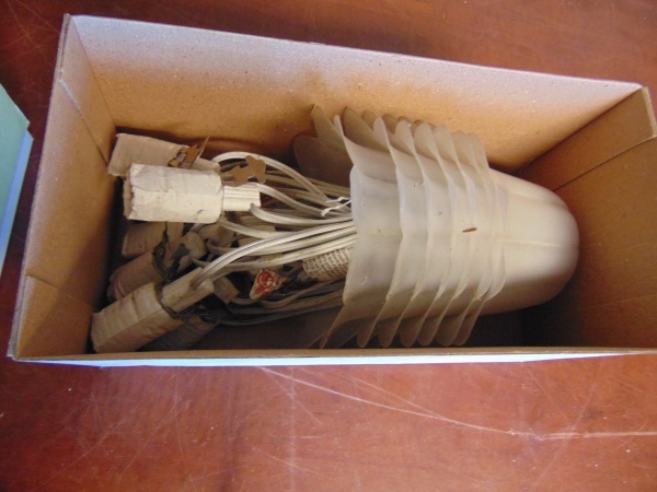 lot 73 image: House Lights