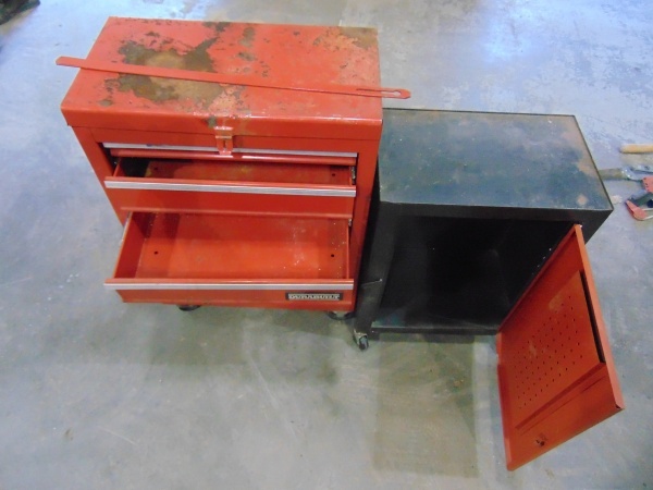 lot 75 image: (2) Metal Tool Boxes