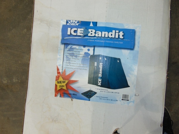 lot 85 image: Ice Bandit Portable Fish House