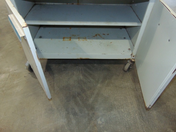 lot 92 image: (2) Piece Metal Storage Cabinets