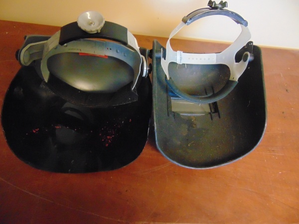 lot 100 image: (1) Welding Mask and (1) Tinted Shield