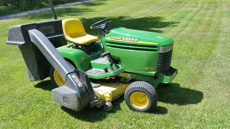 345 John Deere Lawn Mower With Snow Thrower and Power Bagger | GRC ...