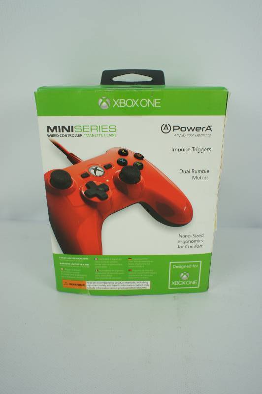 XBOX ONE Miniseries Wired Controler