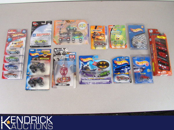 25 Vintage MINT ON CARD Hot Wheel, Matchbox, etc. Cars