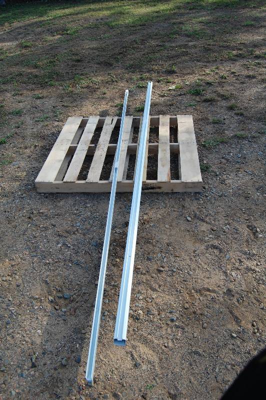 lot 110 image: Regal Aluminum Rails