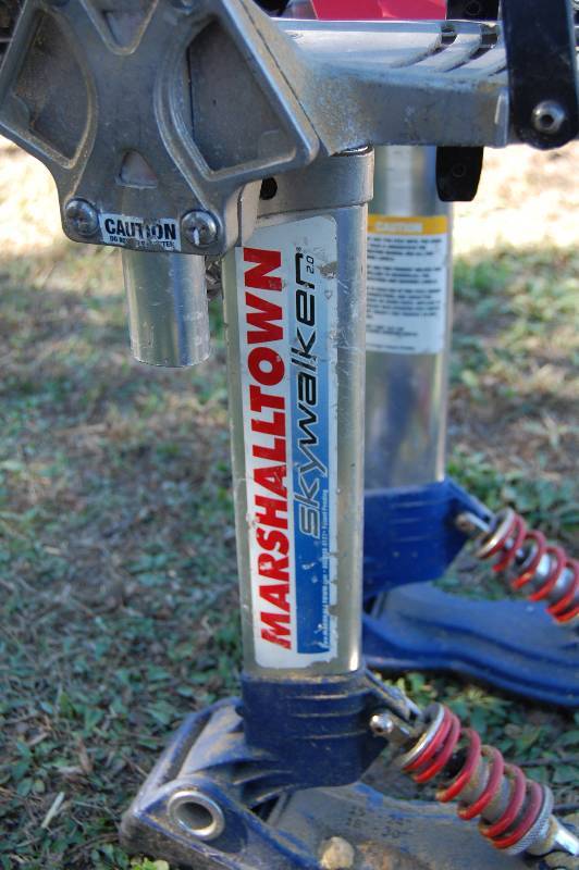 lot 268 image: Construction Stilts