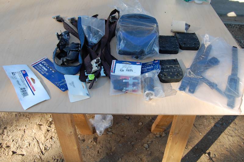 lot 272 image: Straps and Hardware for Construction Stilts