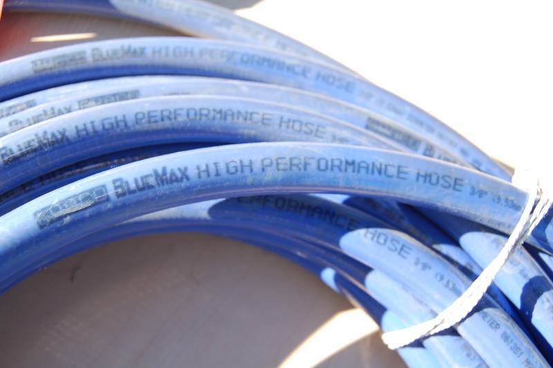 lot 275 image: Blue Max High Performance Hose