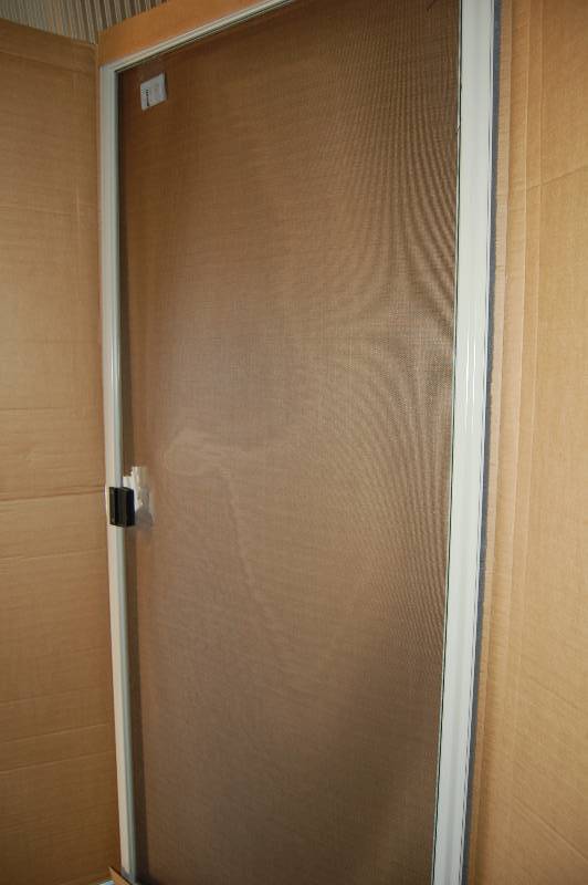 lot 422 image: Marvin Screen Door
