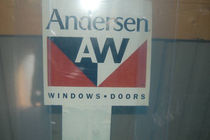 lot 429 image: Anderson Single Slider Window