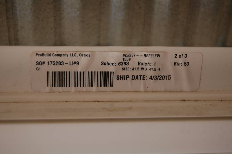 lot 453 image: Vector Single Hung Window