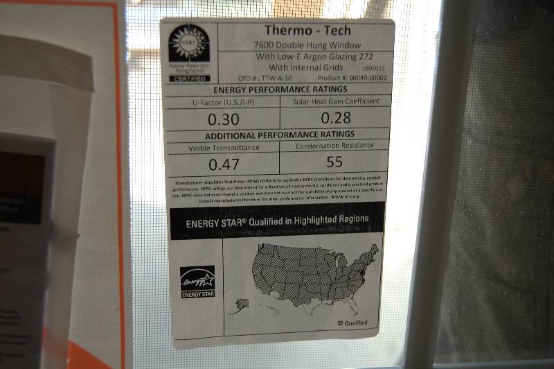 lot 456 image: Thermo Tech Double Hung Window