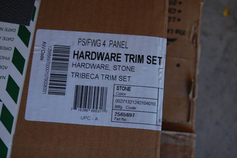 lot 628 image: Misc Hardware
