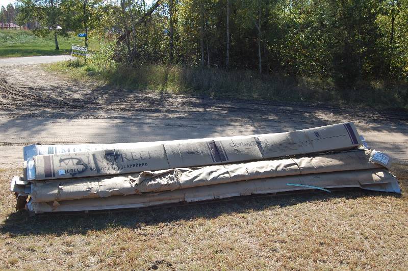 lot 22 image: Lot of Assorted Vinyl Siding