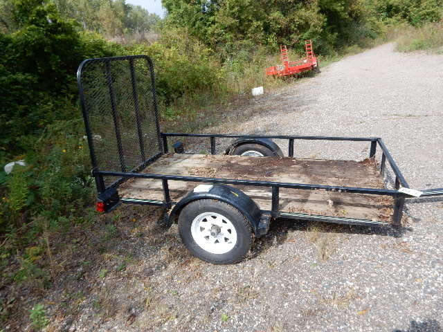 lot 3 image: Utility Trailer, 96 in x 50 in W.