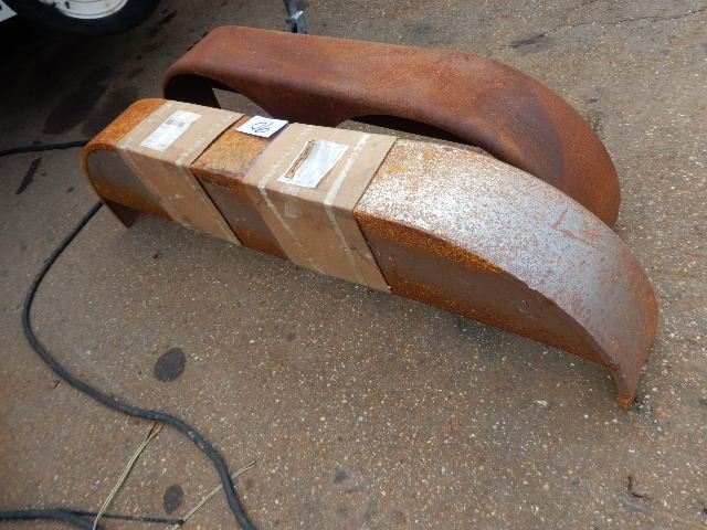 lot 90 image: 2 Fender Covers.. 1, 66in x 19in   1, 72in x 19 in