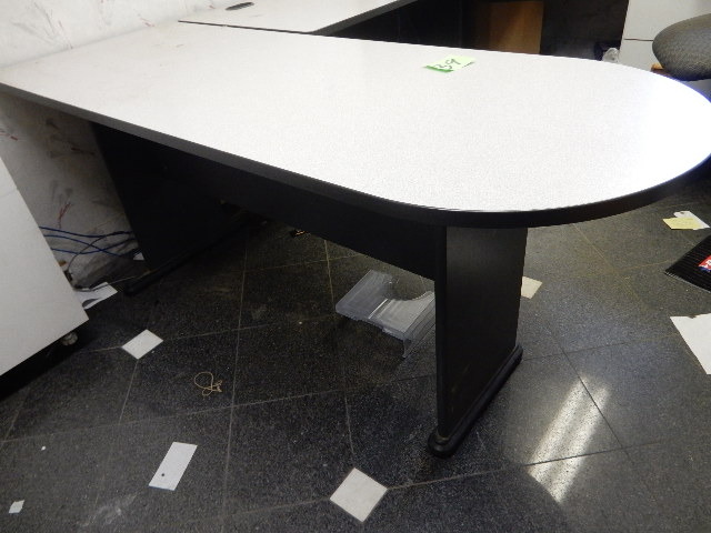 lot 39 image: 2 nice deskwork tables, 1 white board, 1 sectional display